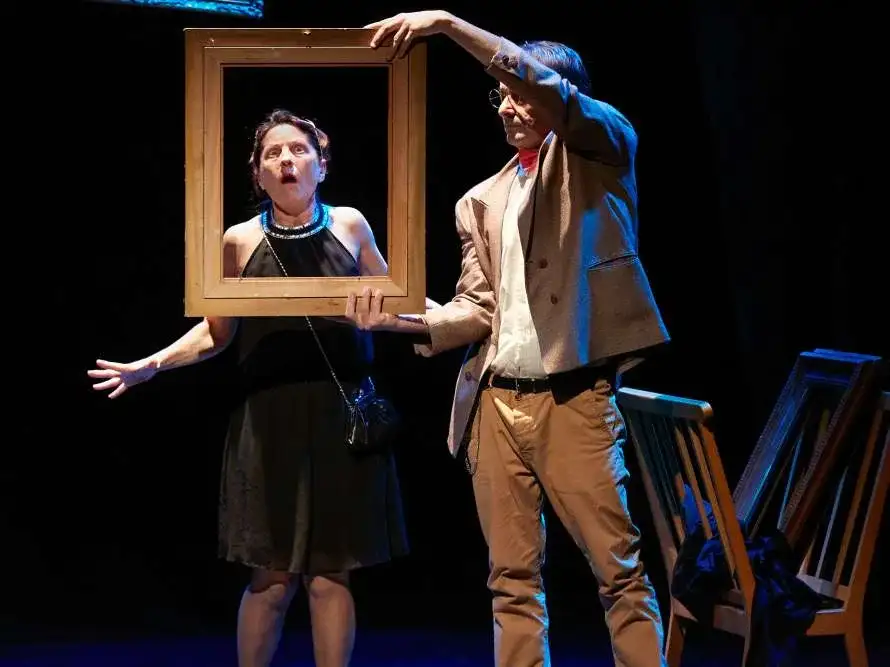 Teatro. Perendi, la compañía del alba