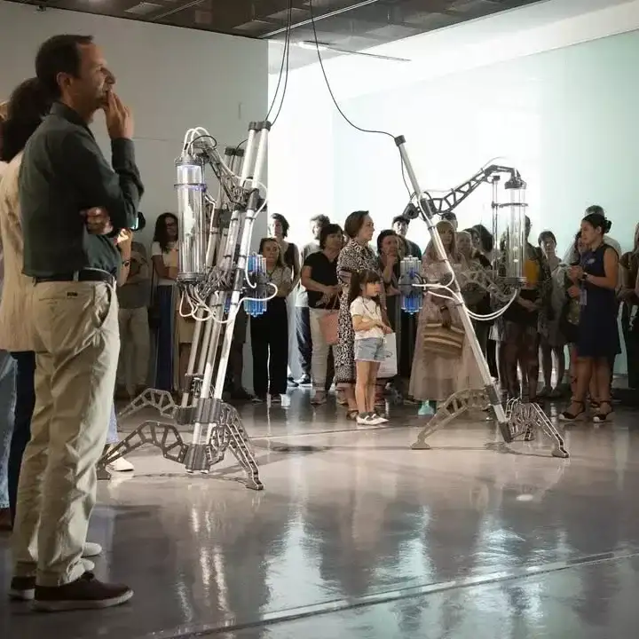 Visitas guiadas a la exposición "entre especies. Formas de estar juntas" - laboral
