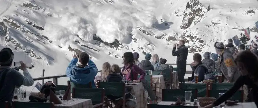 Cinerama XXI: Force Majeure