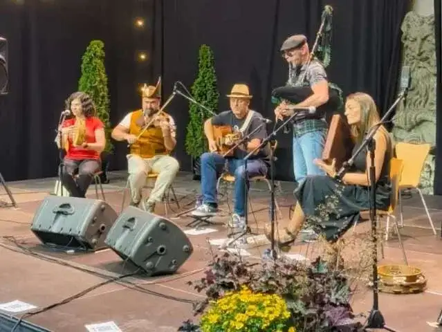 Concierto: rollu folk
