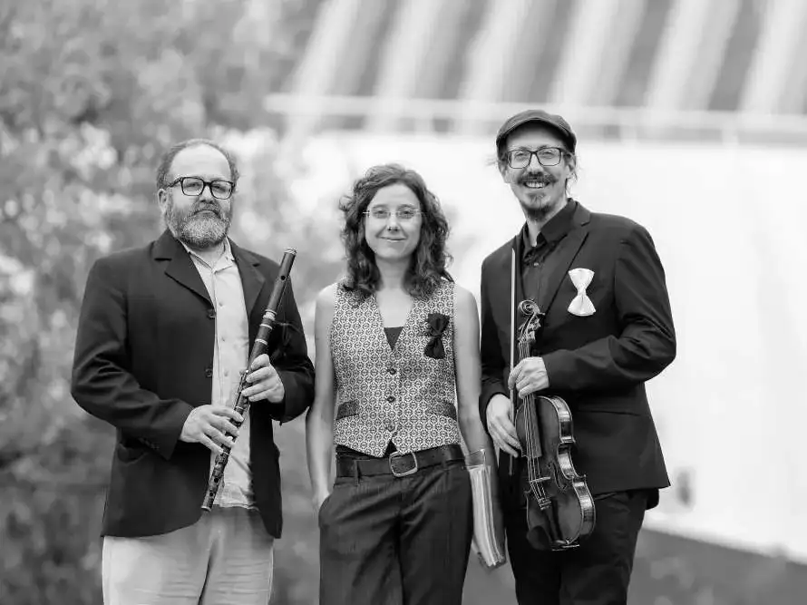 Música guiada: Brassica Trío, del chigre al auditorio