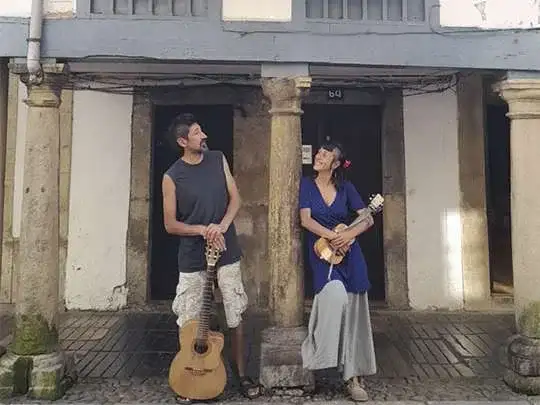 Plaza tres de abril. FLOR DE NOPAL. (Canción popular latinoamericana)