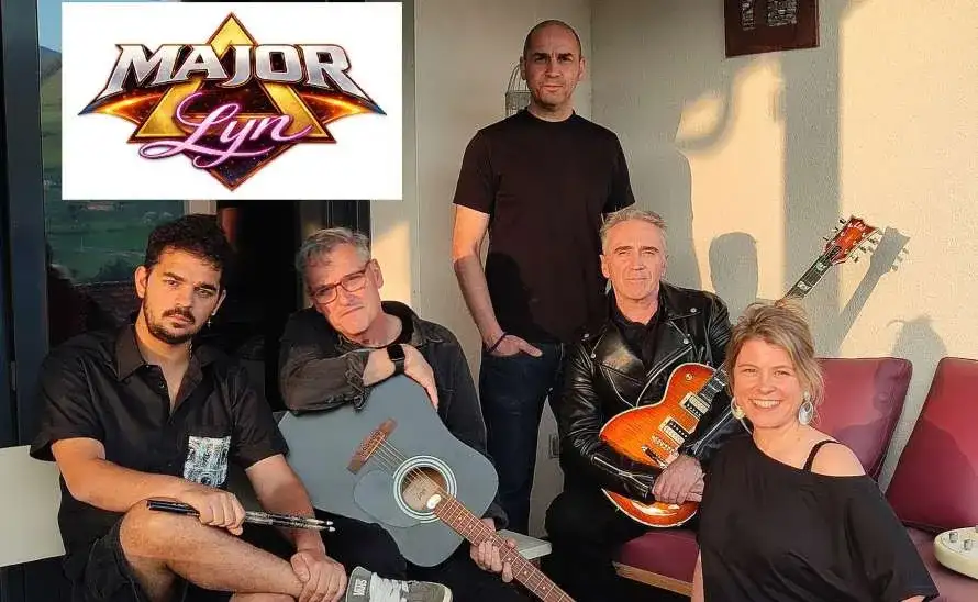 Begoña. MAJOR LYN. (Rock y Popl)