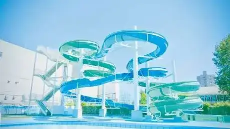 Documental del mes: "numakage public pool "