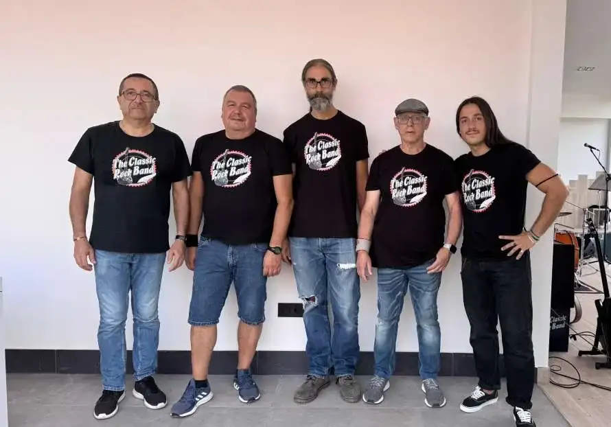 Begoña. THE CLASSIC ROCK BAND. (Rock clásico)